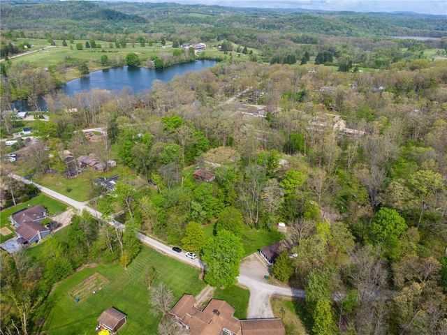 135 Tanager Drive, New Alexandria, PA 15670