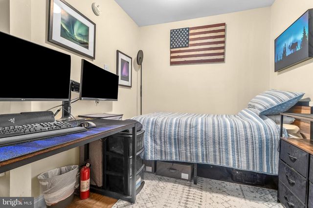 34 PROVINCETOWN DR, Marlton, NJ 08053