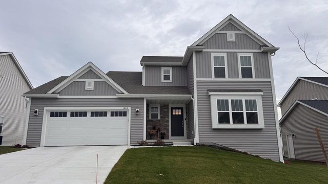 1684 Misty Ridge LANE, Grafton, WI 53024