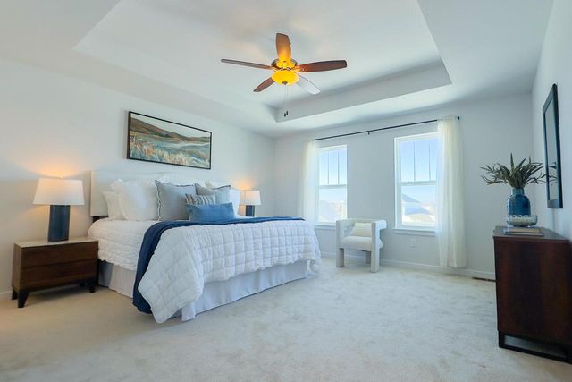 1684 Misty Ridge LANE, Grafton, WI 53024