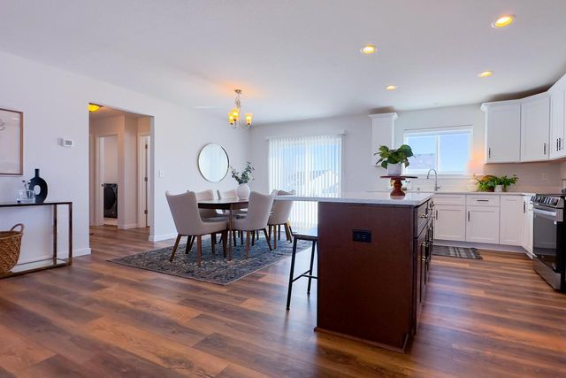 1684 Misty Ridge LANE, Grafton, WI 53024