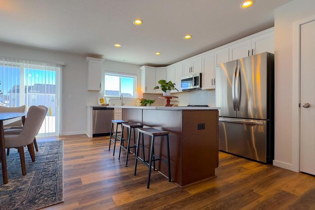 1684 Misty Ridge LANE, Grafton, WI 53024