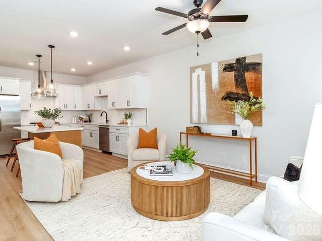 2507 Elon Street, Charlotte, NC 28208