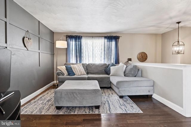 13 CRAIG RUN RD, Duncannon, PA 17020