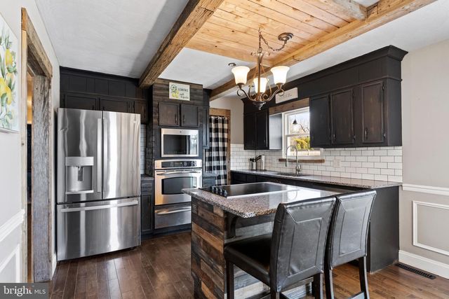 13 CRAIG RUN RD, Duncannon, PA 17020