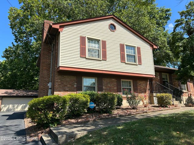 7611 Cedar Hollow Dr, Louisville, KY 40291
