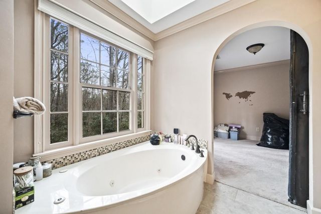 297 Mossy NW Way, Kennesaw, GA 30152