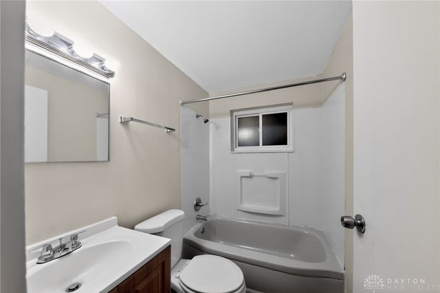 4606 Winchester Drive, Kettering, OH 45429