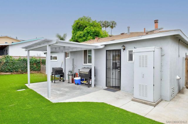 1055 11th Street, Imperial Beach, CA 91932