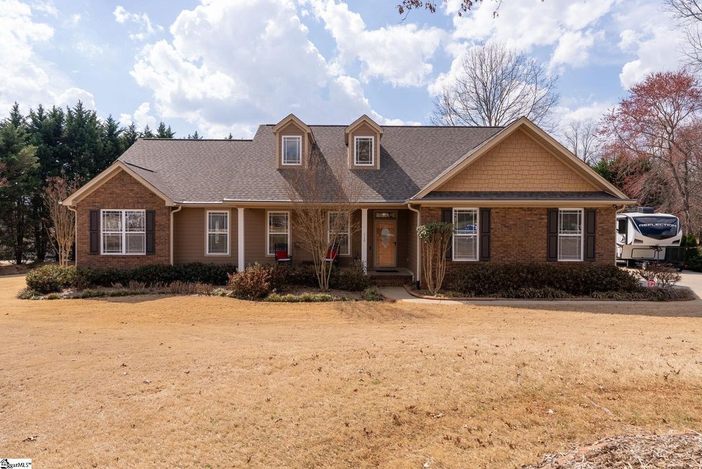 115 Forest Cove Lane, Greer, SC 29651