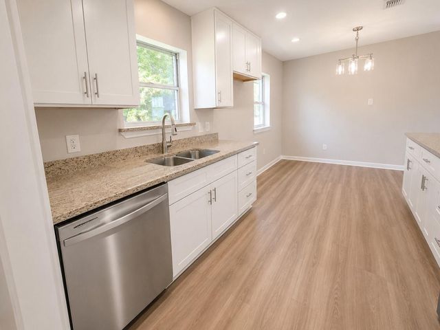 3506 W Cedar Bayou Lynchburg Road, Baytown, TX 77521