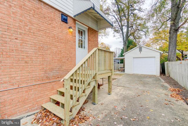 11207 EMACK RD, Beltsville, MD 20705