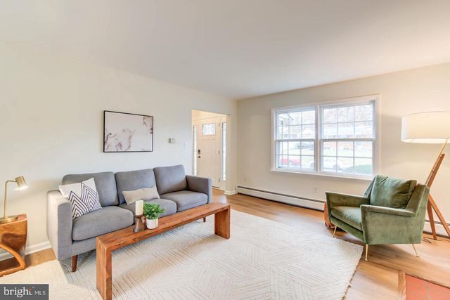 11207 EMACK RD, Beltsville, MD 20705