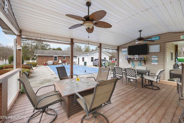 364 Orchard Valley Drive, Harriman, TN 37748