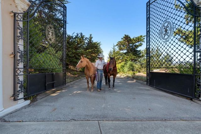 112 Holiday Drive, La Selva Beach, CA 95076