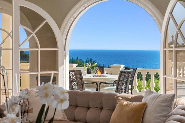 112 Holiday Drive, La Selva Beach, CA 95076