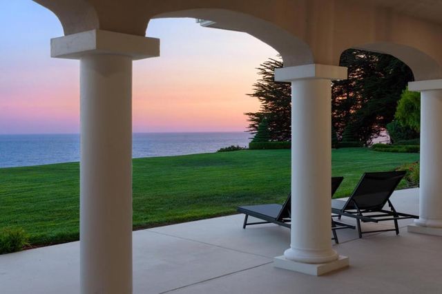 112 Holiday Drive, La Selva Beach, CA 95076