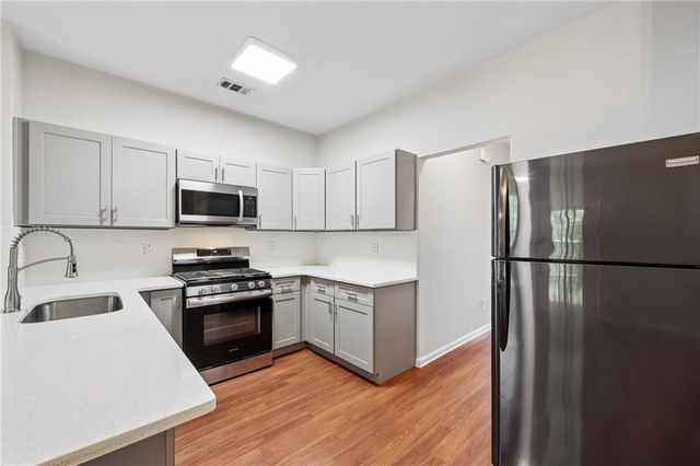 3286 Mill Springs Circle, Buford, GA 30519