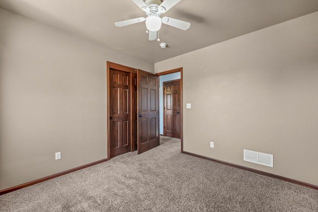 2305 Rustic Woods COURT, Waukesha, WI 53188