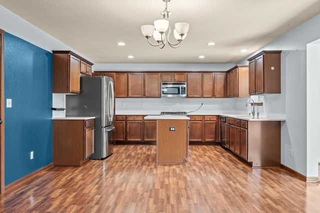 2305 Rustic Woods COURT, Waukesha, WI 53188