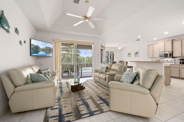 5291 SE Lost Lake Way, Hobe Sound, FL 33455