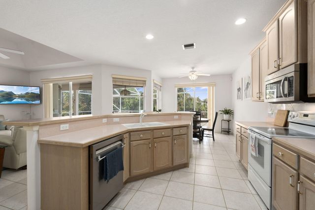 5291 SE Lost Lake Way, Hobe Sound, FL 33455