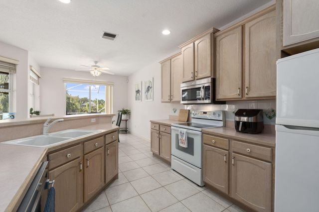 5291 SE Lost Lake Way, Hobe Sound, FL 33455