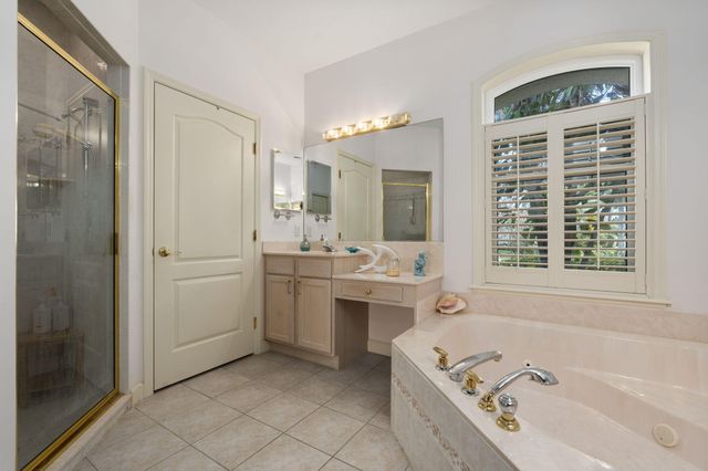 5291 SE Lost Lake Way, Hobe Sound, FL 33455