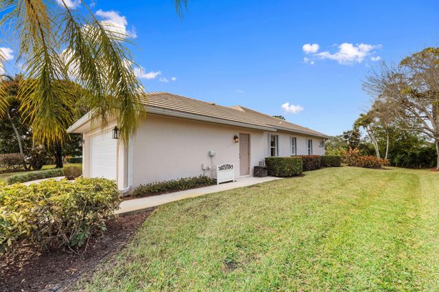 5291 SE Lost Lake Way, Hobe Sound, FL 33455