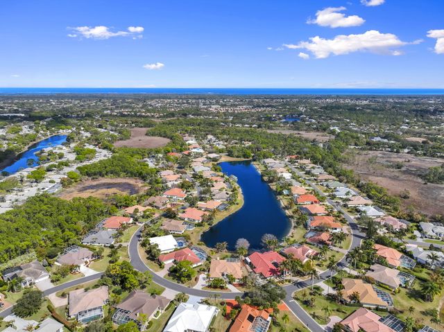 5291 SE Lost Lake Way, Hobe Sound, FL 33455