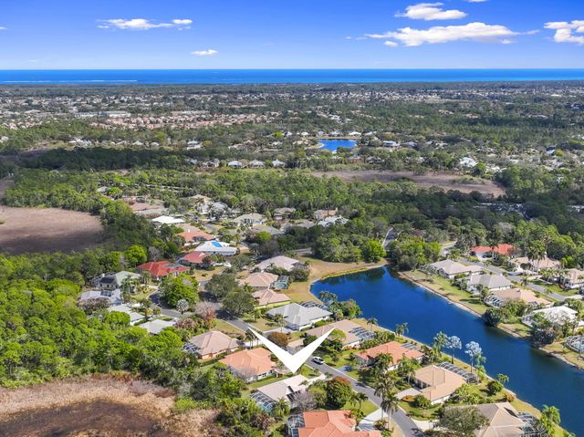 5291 SE Lost Lake Way, Hobe Sound, FL 33455