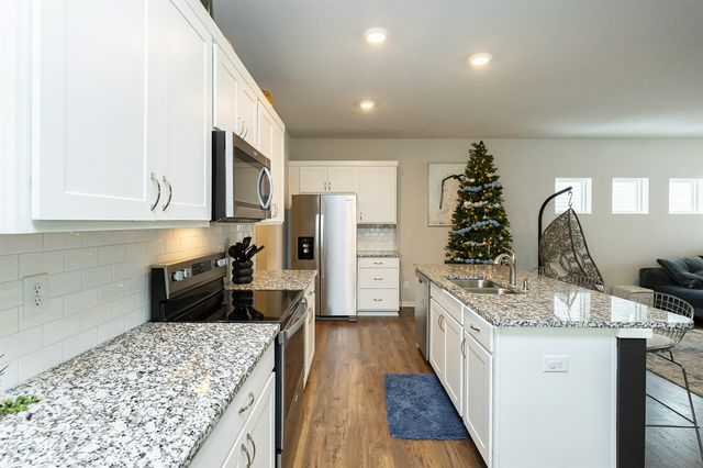 3028 NW Northwood Lane, Ankeny, IA 50023