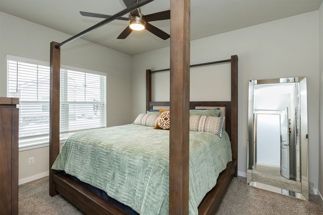 3028 NW Northwood Lane, Ankeny, IA 50023