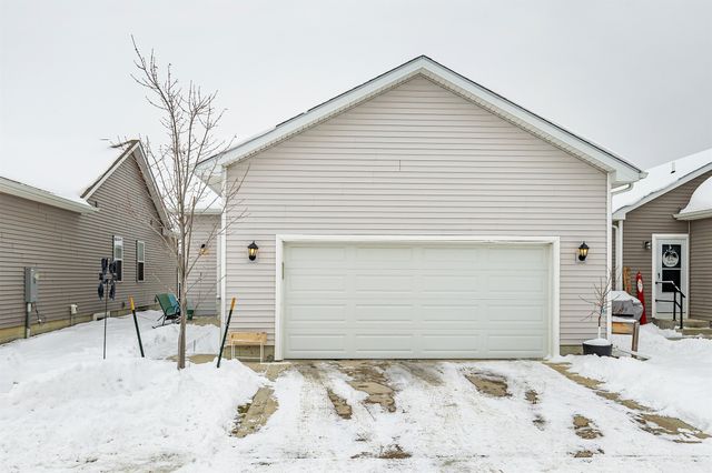 3028 NW Northwood Lane, Ankeny, IA 50023