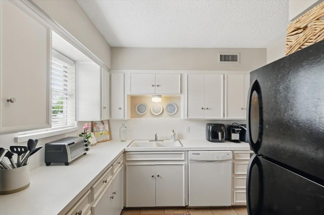 3212 Daniel Avenue C, University Park, TX 75205