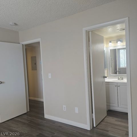 713 Rock Springs Drive 101, Las Vegas, NV 89128