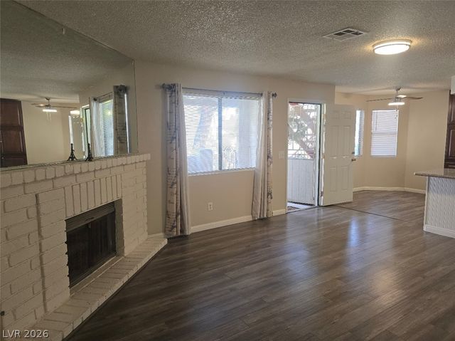 713 Rock Springs Drive 101, Las Vegas, NV 89128