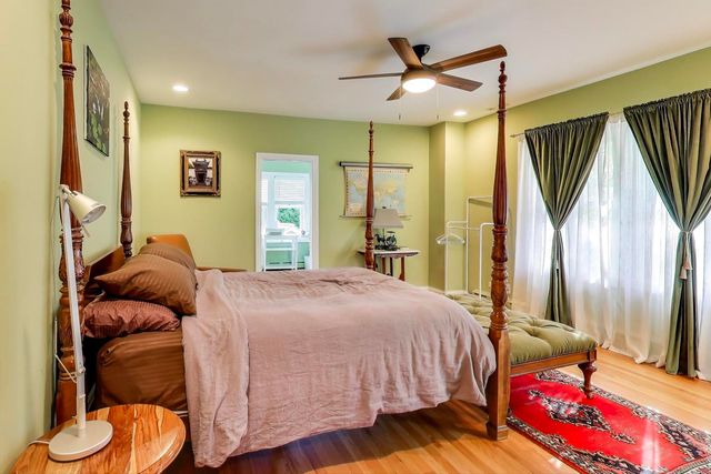 823 Jackson Avenue, River Forest, IL 60305