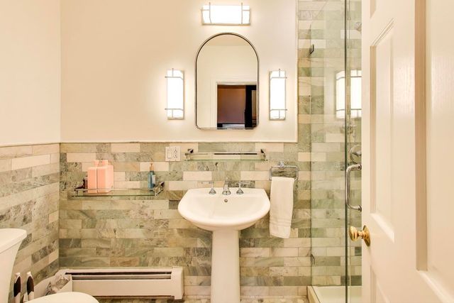 823 Jackson Avenue, River Forest, IL 60305