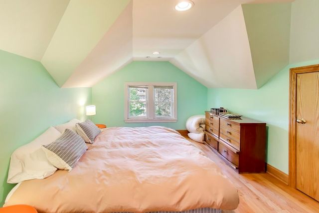 823 Jackson Avenue, River Forest, IL 60305