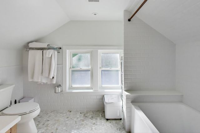 823 Jackson Avenue, River Forest, IL 60305