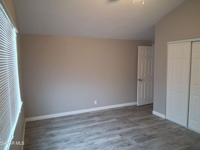 8757 N Loop Boulevard, California City, CA 93505