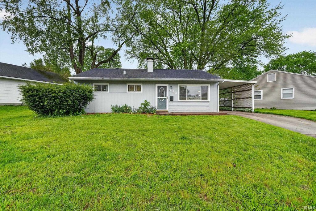 430 Teri Street, South Bend, IN 46614