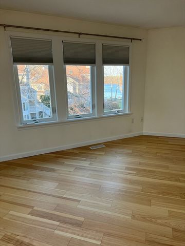 53 Pointe Rok Dr 53, Worcester, MA 01604