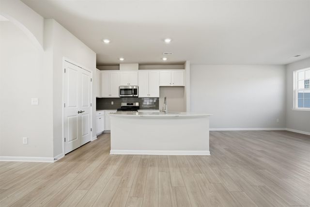 614 Blaire Ridge Way, Woodruff, SC 29388