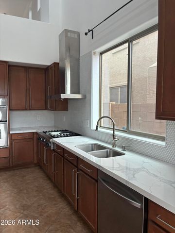 2741 W REDWOOD Lane, Phoenix, AZ 85045