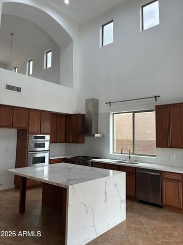 2741 W REDWOOD Lane, Phoenix, AZ 85045