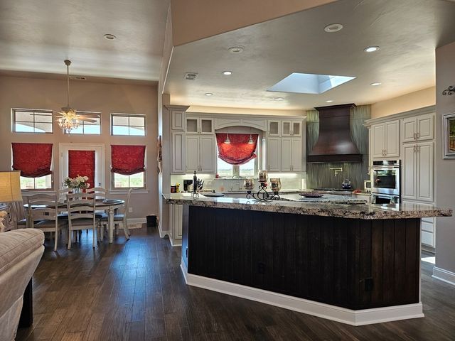 6926 Tobosa Ave, Odessa, TX 79765