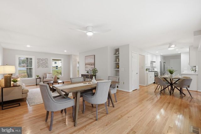 601 SIDELING CT NE, Vienna, VA 22180