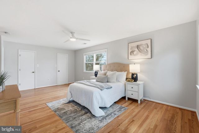 601 SIDELING CT NE, Vienna, VA 22180